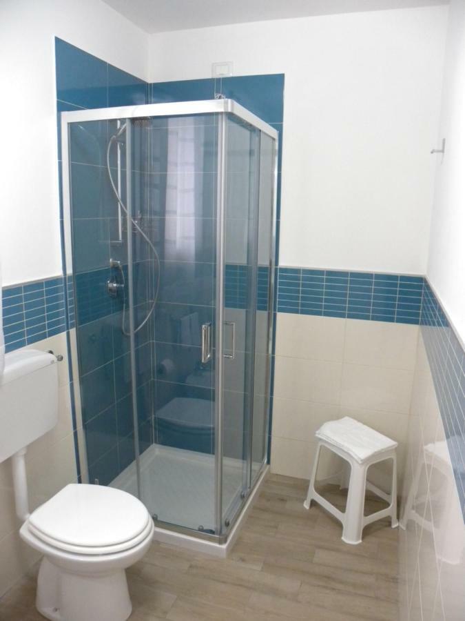 לינה וארוחת בוקר קאסטלמארה דל גולפו Ibiscus מראה חיצוני תמונה